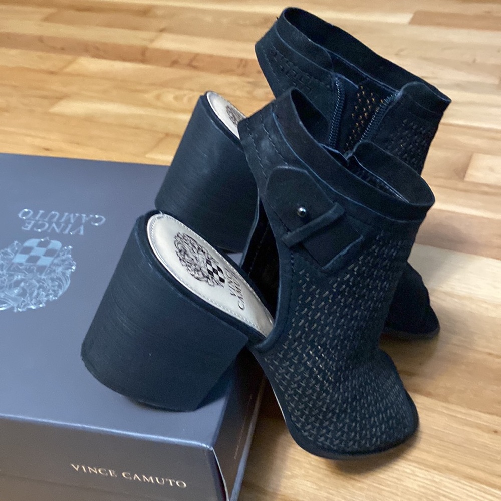 Vince Camuto Lidie Cutout Bootie chunky heel Sandal size 10 - Picture 7 of 7